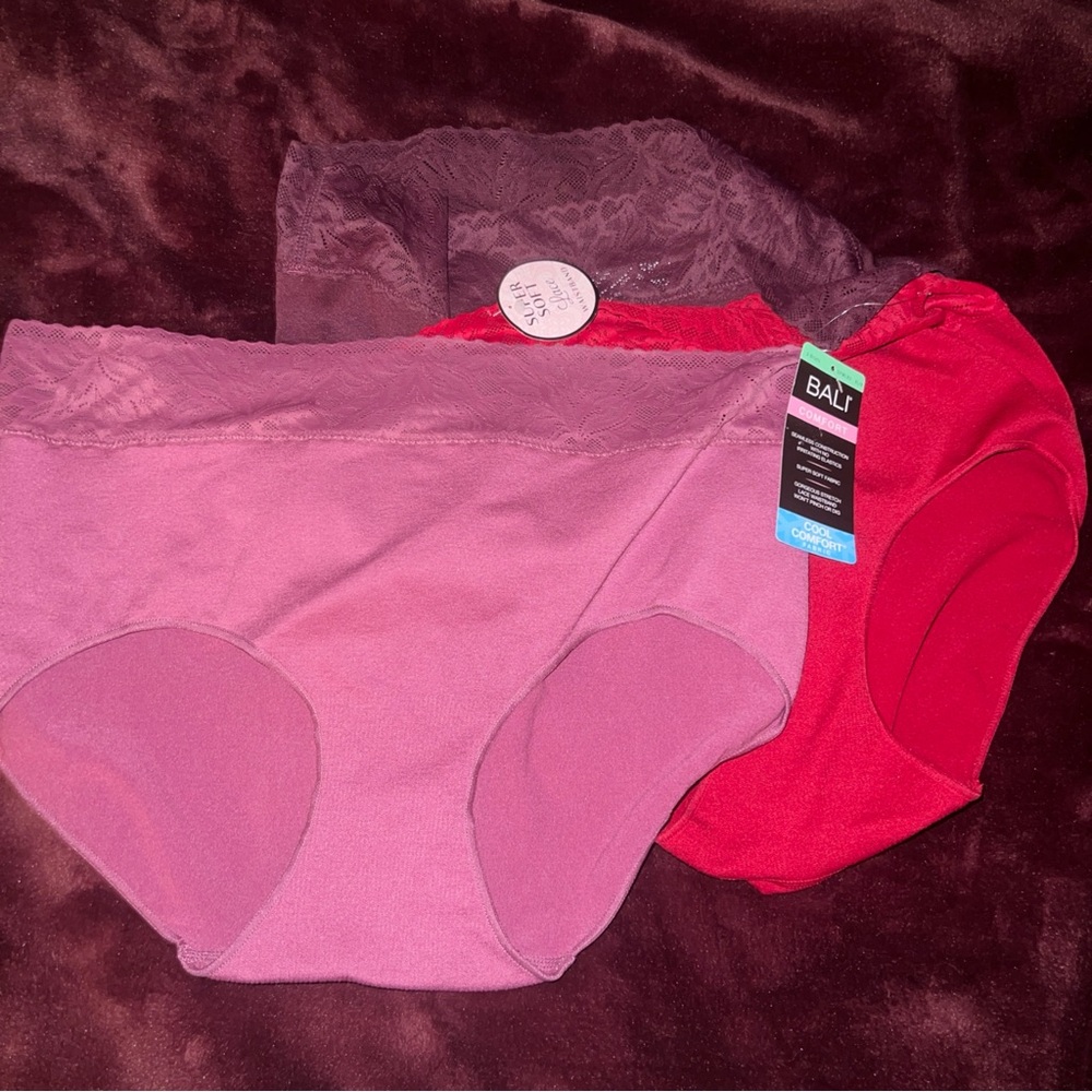 Bali Women's Briefs - Pink & Red, burgundy 3 Pair size 8/XL cool comfort